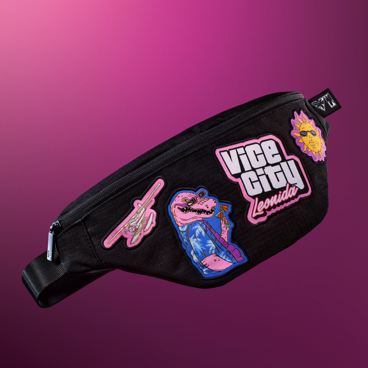 Gtavi_ce_crossbodybag_finalized_2160noise