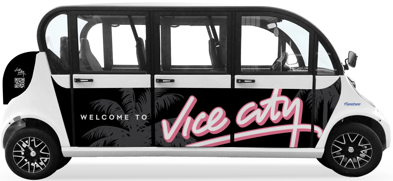 Cropped Freebee Welcome To Vice City Mockup