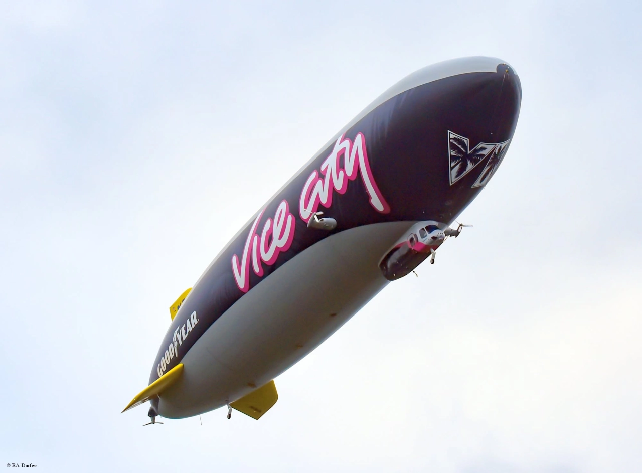 Vice City Blimp 03